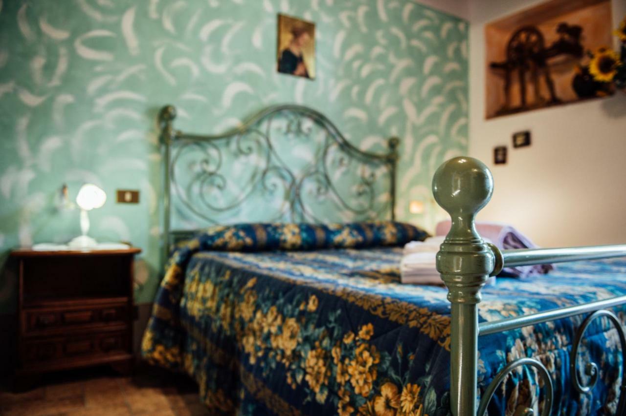 פיינצה Agriturismo Palazzo Conti A מראה חיצוני תמונה